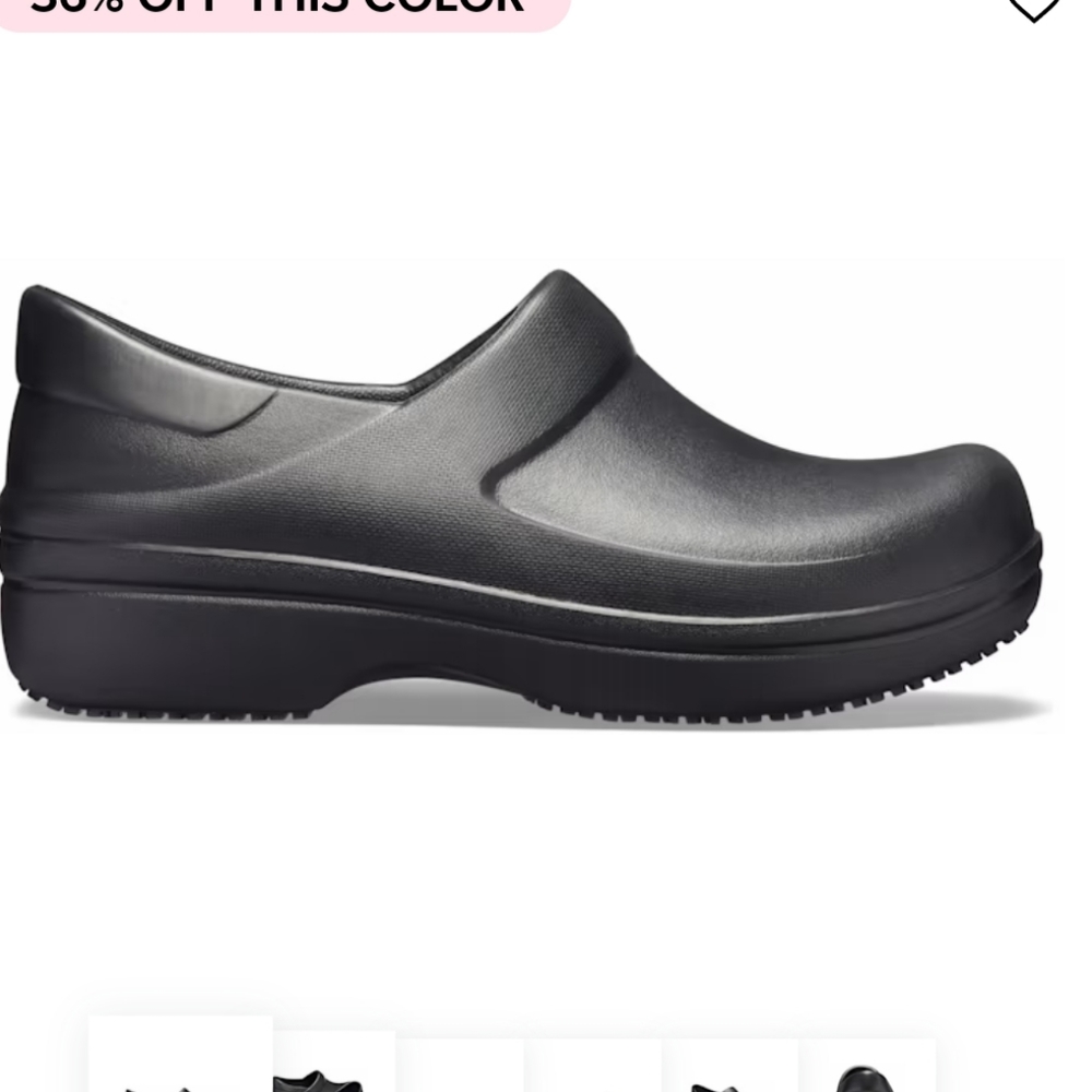 Crocs 9 - Picture 2 of 3
